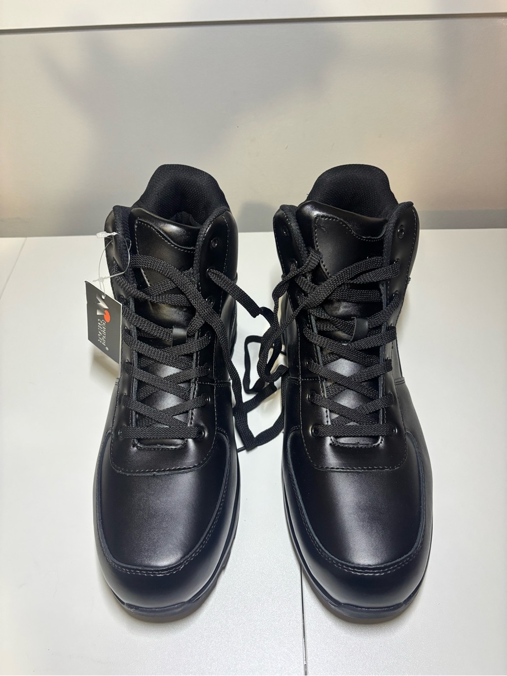 Mens Mountain Gear Waterproof Leather Boots. Size 14